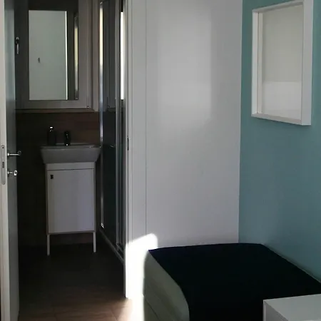 5 Terre Wave Maison d'hôtes 2*